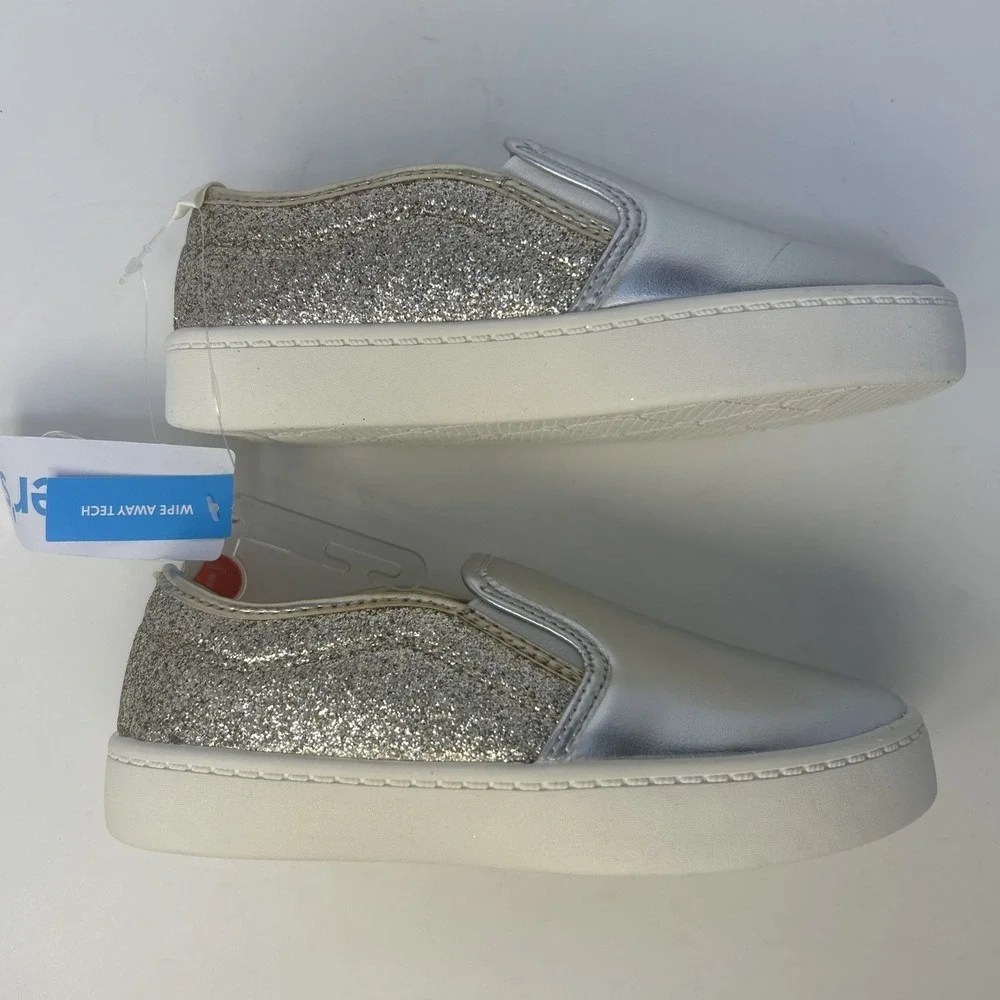 Carter's‎ Kid's Metallic Slip-On Nettie Casual Shoes Silver/Gold Size 1 NWT